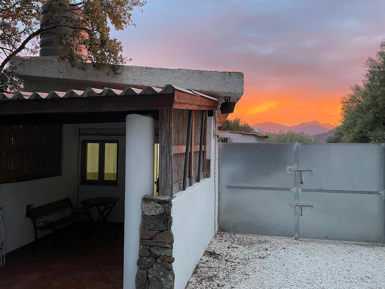 Casa Toloi Διαμέρισμα Dorgali Εξωτερικό φωτογραφία